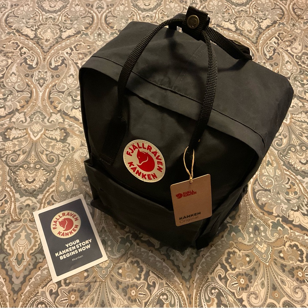 NWT FJALLRAVEN KANKEN Backpack Graphite
